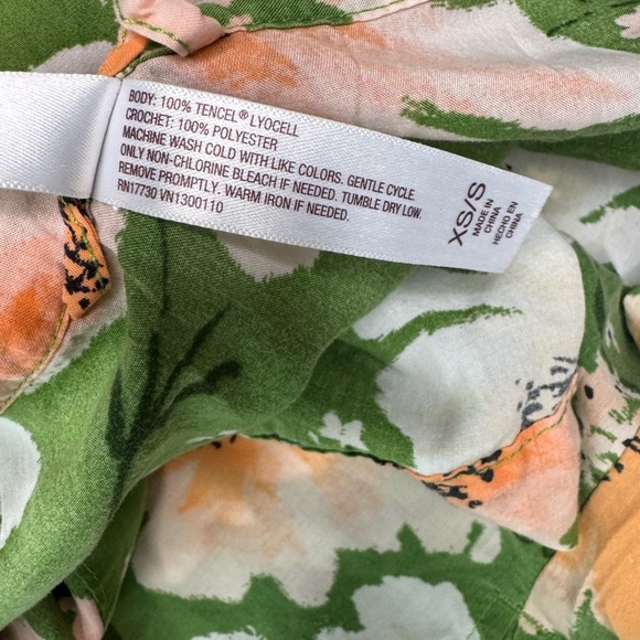 Gilligan and O'Malley Plush Multi-Colored Floral Belted SHORT Robe SZ XS. A33 - Picture 14 of 17